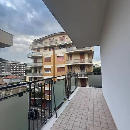 Apartment Casa Almari *